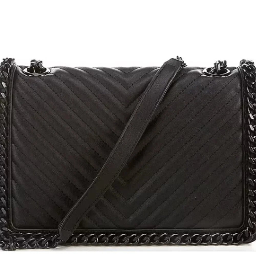 ALDO Greenwald Chain Border Quilted Cross Boody Bag in Black Colour - Picture 4 of 11